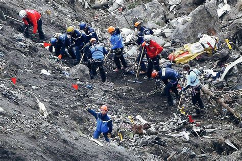 Identifican A 150 Víctimas Del Avión Siniestrado De Germanwings