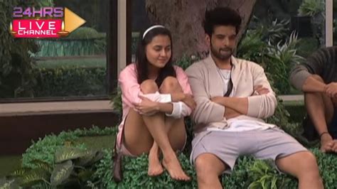 Bigg Boss 15 Live Feed Tejasswi Gets Emotional Tejasswi Ne Kahi Karan