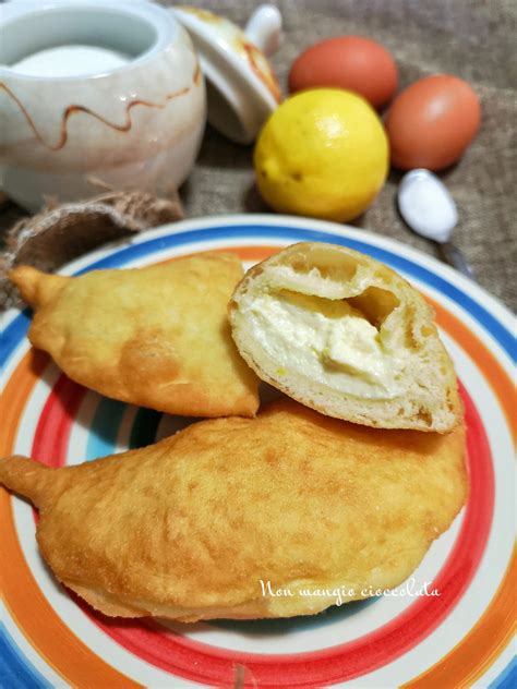 Panzerotti Fritti Con Ricotta Dolce Non Mangio Cioccolata