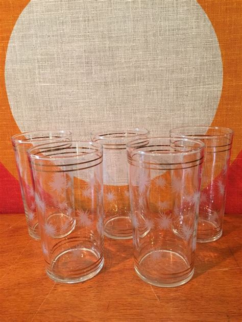 Vintage Atomic Starburst Juice Glasses Set Of 5 White And Etsy Atomic Starburst Gold