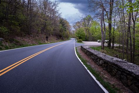 Top Hikes Near Skyline Drive Virginia: Explore Shenandoah