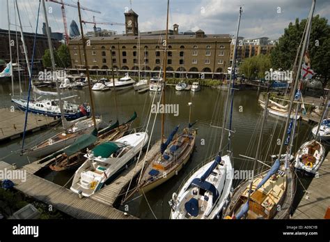 St Katharines Dock London England Uk Water Boats Dock Beauty Boats Hi