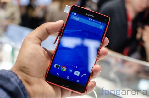 Sony Xperia Z Compact Hands On And Photo Gallery