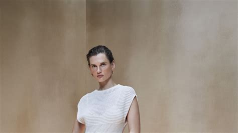 Donna Karan Spring 2026 Ready-to-Wear Fashion Show | Vogue