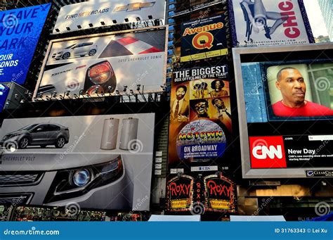 NYC Tabelloni Per Le Affissioni Di Pubblicità Giganti in Times Square