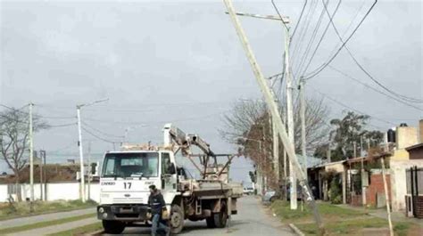 Temporal De Viento Causa Estragos En Necochea Destrozos Y Apagones En