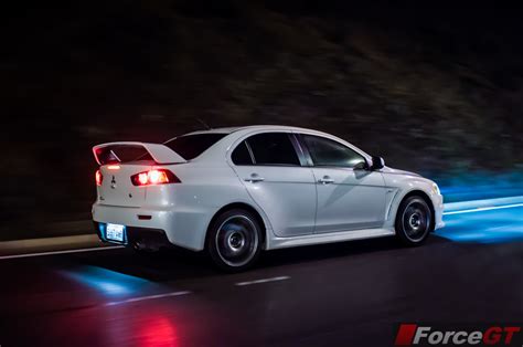 mitsubishi lancer review  evolution