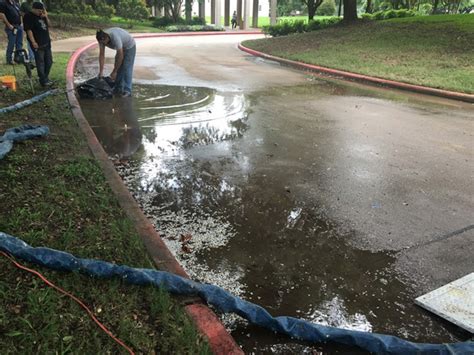 Permeable Concrete Sidewalks Curbs And Driveways Of The Future