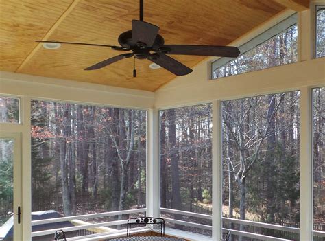 Screened Deck Benefits: Is this Outdoor Living Space Right for You?