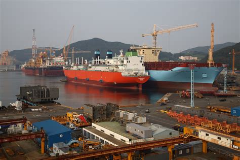 Time Running Out For Worlds Top Shipbuilder As Creditors Argue Bloomberg