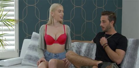 Nanny With A Really Hot Body Fucks A Fairly Attractive Dude ZB Porn