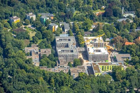 Luftaufnahme Düsseldorf Baustelle für einen Erweiterungs Neubau auf