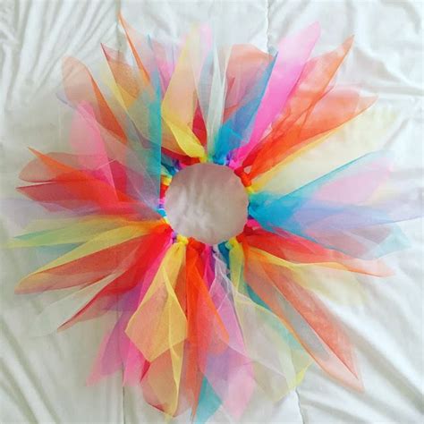 Lili Et Ses Filles Diy Un Tutu Arc En Ciel Pour Carnaval Sans