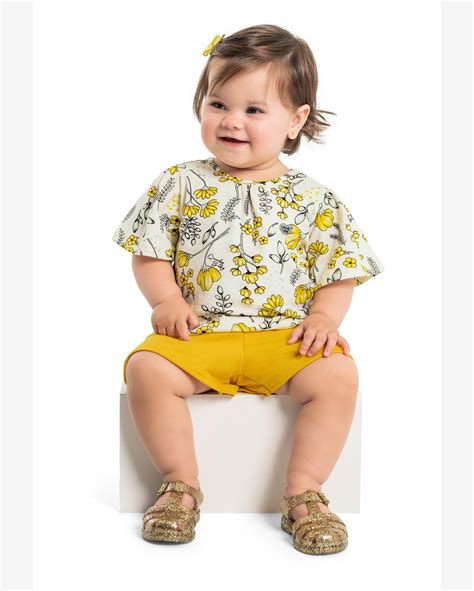 Riachuelo Conjunto Blusa e Short para Bebê Menina Quimby