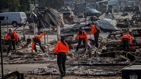 Fire Loss Total Surges To 8400 Structures In Northern California La Times