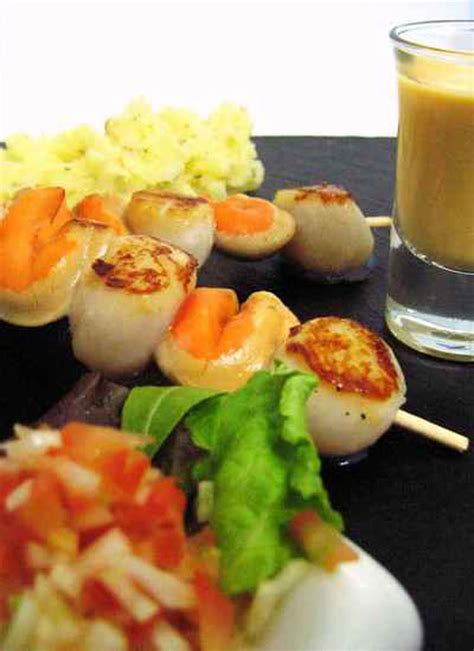 Recette De Brochettes De Saint Jacques Et Crevettes La Recette Facile