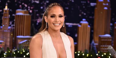 Jennifer Lopez Completes Her 10 Day No Sugar No Carb Challenge