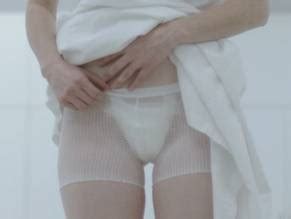 THE HANDMAID S TALE NUDE SCENES AZNude