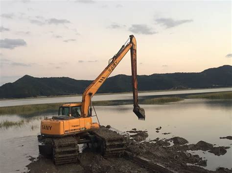 水陆两用挖掘机、淤泥、沼泽、深水作业 长河机械