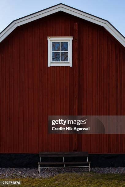 Red Barn Front Photos And Premium High Res Pictures Getty Images