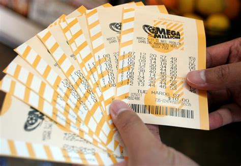 Man Finds Winning 485 Million Lottery Ticket In Cookie Jar The