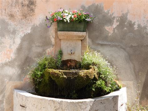 Fontaine Gérard Daviaud Flickr