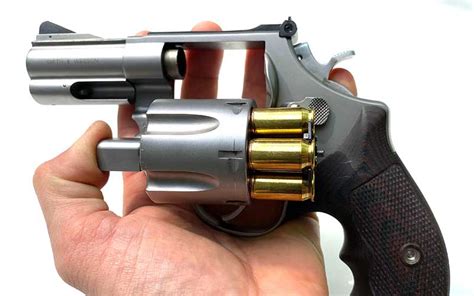 Rolling With A .45 ACP Revolver - Gun Digest