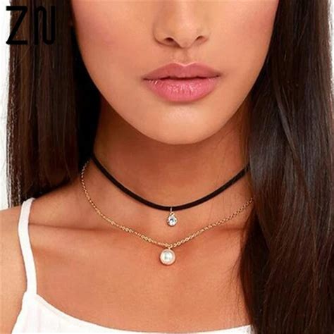 Zn 2017 New Arrival Trendy Velvet Choker Necklace With Imitation Pearl Charm Layer Necklaces