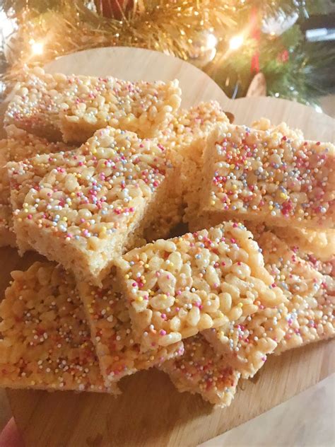 Rice Krispie Treats Made Using Marshmallow Creme Are Crispy And Sexiz Pix