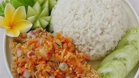 resep ayam geprek  jualan sensasi pedasnya  diminati