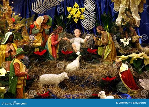 Pesebre De La Navidad Imagen De Archivo Imagen De Tradicional 28498437