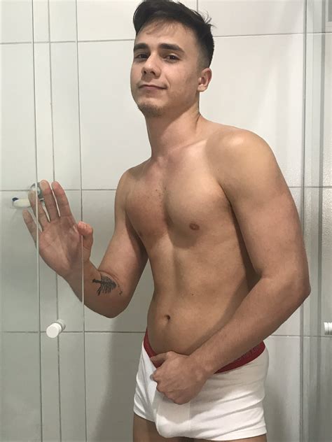 TW Pornstars Luccas Sans Twitter Vamo 7 09 PM 4 Sep 2020