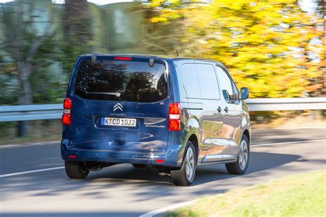 Erste Erfahrungen Citro N Spacetourer Peugeot Traveller K S Newsroom