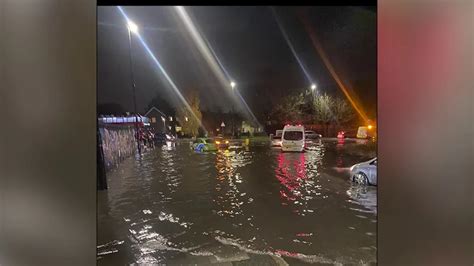 Watch: Flooding in London leaves vehicles stranded as rivers rise | Fox ...