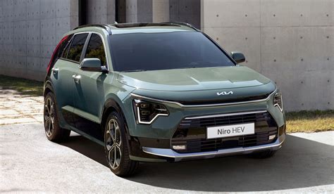 New 2022 Kia Niro Brings Rugged 4x4 Looks And All-new Interior ...