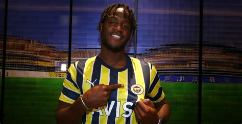 Fenerbahçe de Michy Batshuayi sevinci