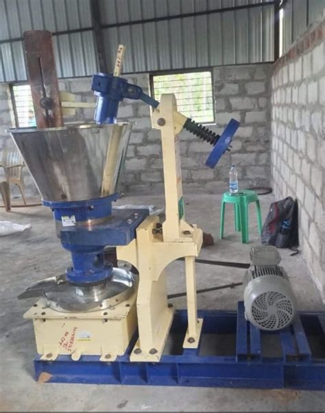 Commercial Expeller Rotary Cold Oil Press Machine At Rs In