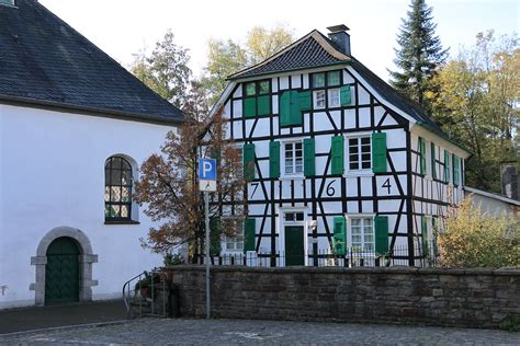 Gruiten Dorf Ev Ref Kirche Altes Pfarrhaus Flickr