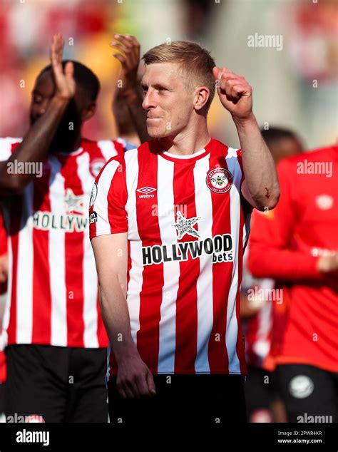 Brentford S Ben Mee Celebrates After The Final Whistle In The Premier