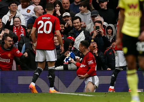 Perch Il Flop Del Man Utd Antony Ha Festeggiato Con Il Fotografo Dopo