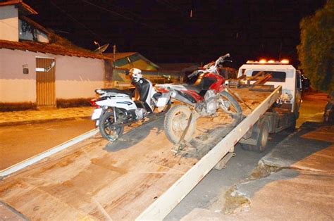 Carmo Do Parana Ba Motociclista Foge De Abordagem Policial E Provoca