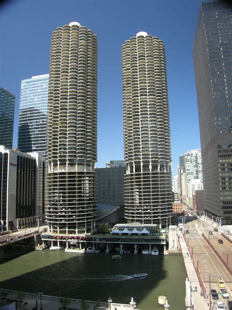 Marina Towers Chicago | Willis tower, Tower, Skyscraper