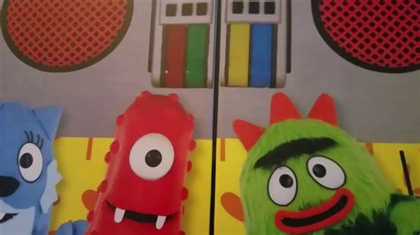 Yo Gabba Gabba Book Welcome To Gabba Land Youtube