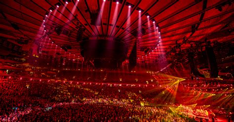 Phish Gives New Years Run 2023 A Strong Start With 80th Career Msg