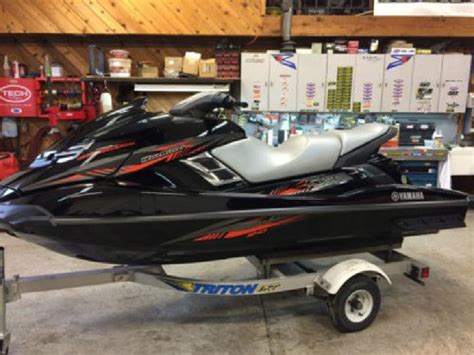 1st Image For 3250 2012 Yamaha Fx Sho 3 Seater Waverunner Jetski Seadoo With Trailer