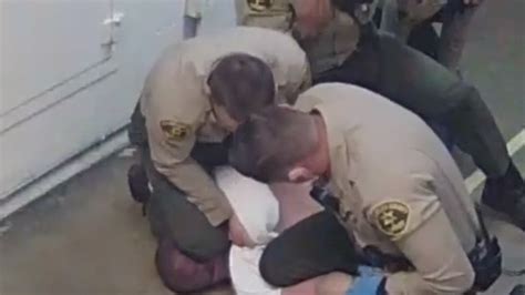 Grand Jury Investigating Lasds Handling Of Deputy Inmate Altercation