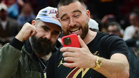 Jason Kelce Beats Brother Travis In Beer Chugging Contest Kansas City Star