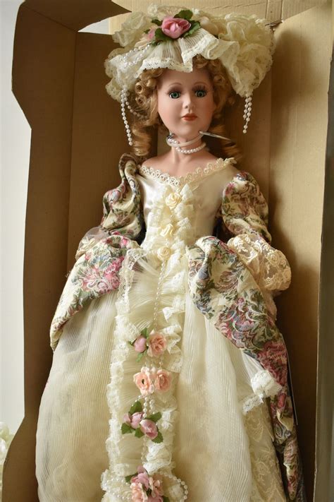 Bisque Porcelain Doll Linda Queena Mint Jacqueline Collection