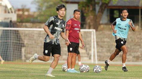 Modal Persis Solo Jamu PSM 3 Laga Kandang Belum Kalah Hingga PSM