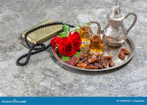 Quran And Rosary Stock Photo | CartoonDealer.com #100040394